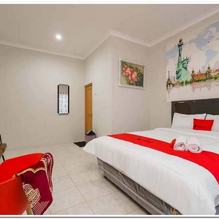Reddoorz Near Jiexpo Kemayoran 2 Jakarta Extérieur photo