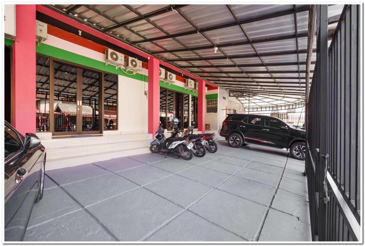 Reddoorz Near Jiexpo Kemayoran 2 Jakarta Extérieur photo