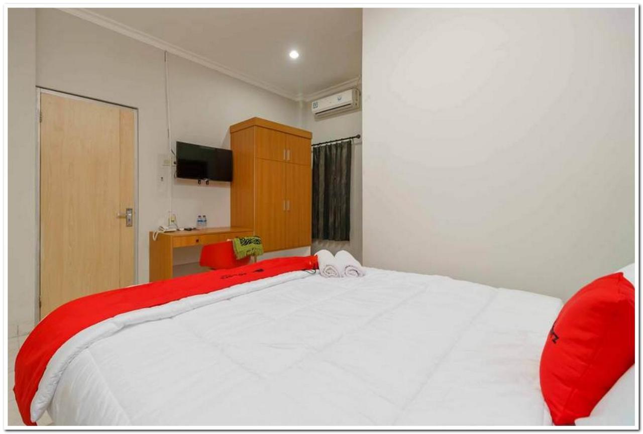 Reddoorz Near Jiexpo Kemayoran 2 Jakarta Extérieur photo